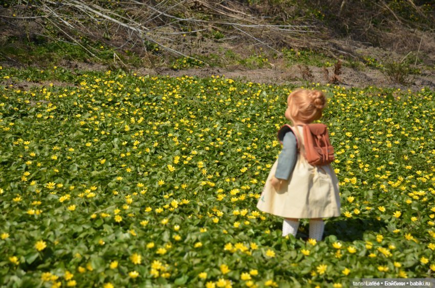 Эмили и пчёлка. Куклы иногда возвращаются к нам