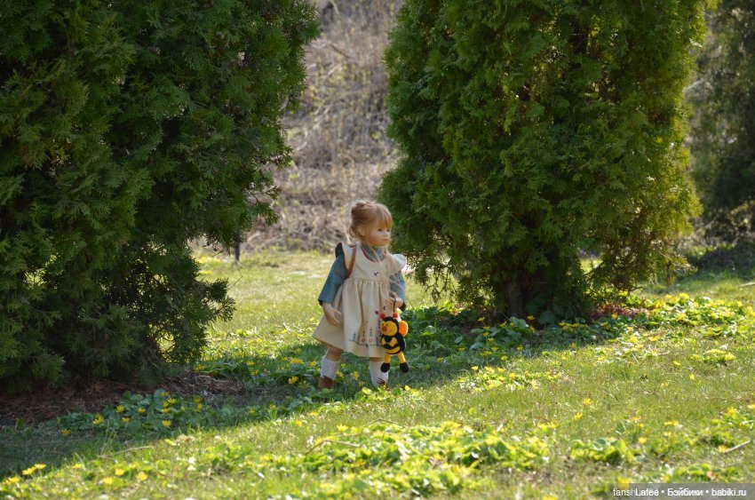 Эмили и пчёлка. Куклы иногда возвращаются к нам