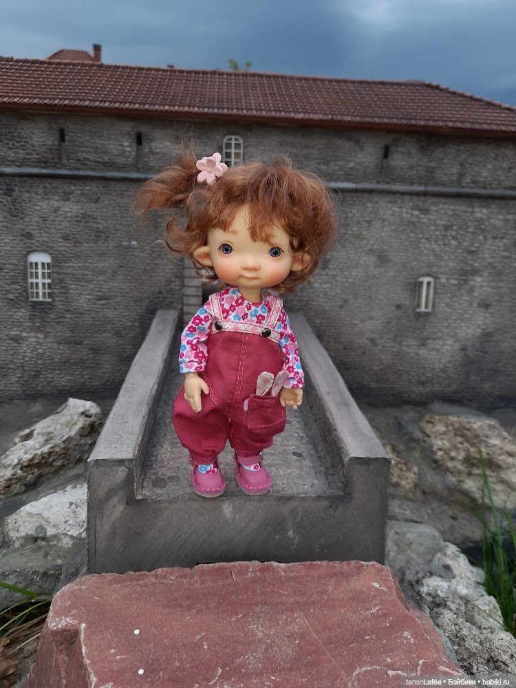 Тяжело ли быть фотографом экскурсовода (Ния в Музее миниатюр) продолжение