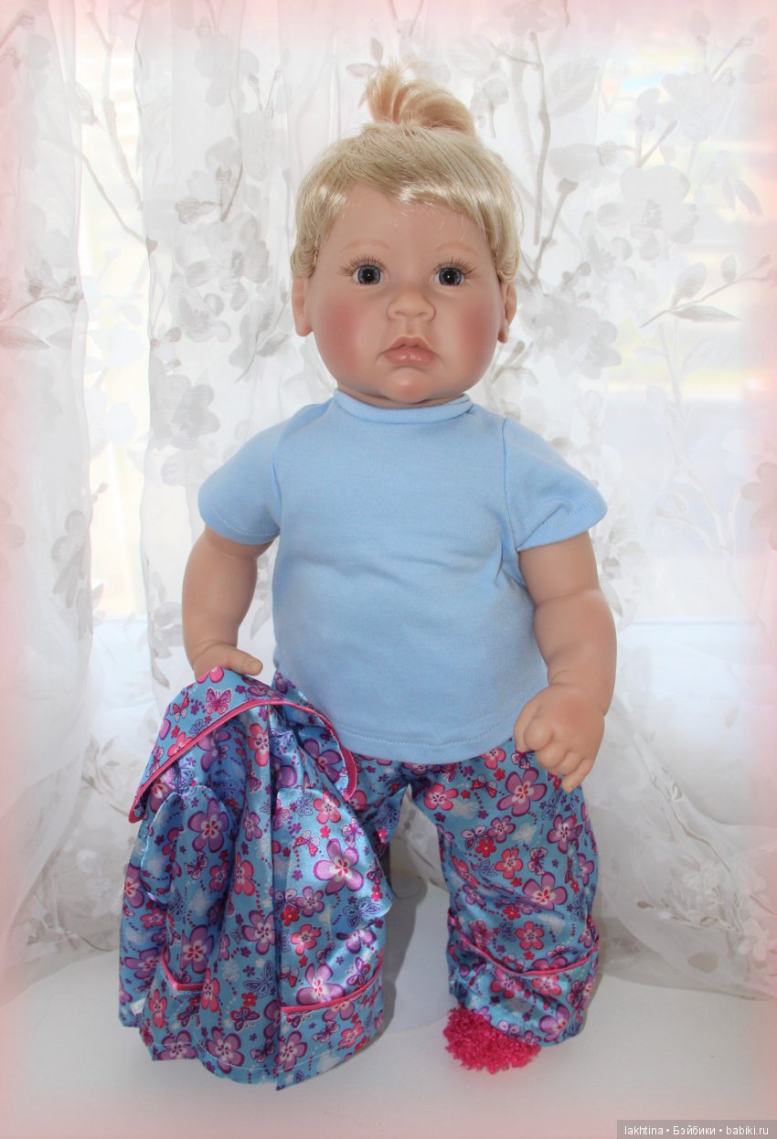 Смешная девчонка. Длинный-предлинный рассказ о куклах «Ballet Class», «Hop Scotch», «Butterfly Dreamer», «Petals & Posies» и