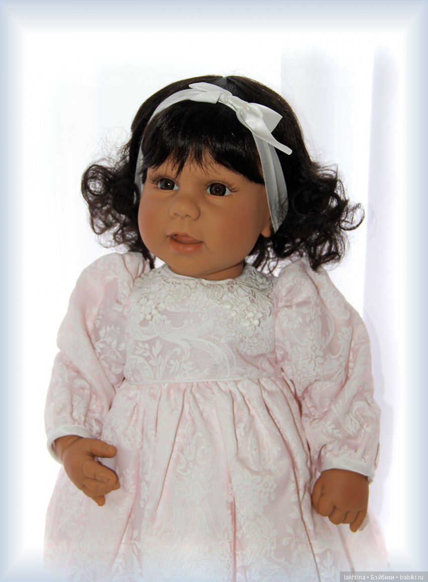 Похожие и разные. Куклы Lee Middleton "Classic Charm", "Pink Fantasy" и другие