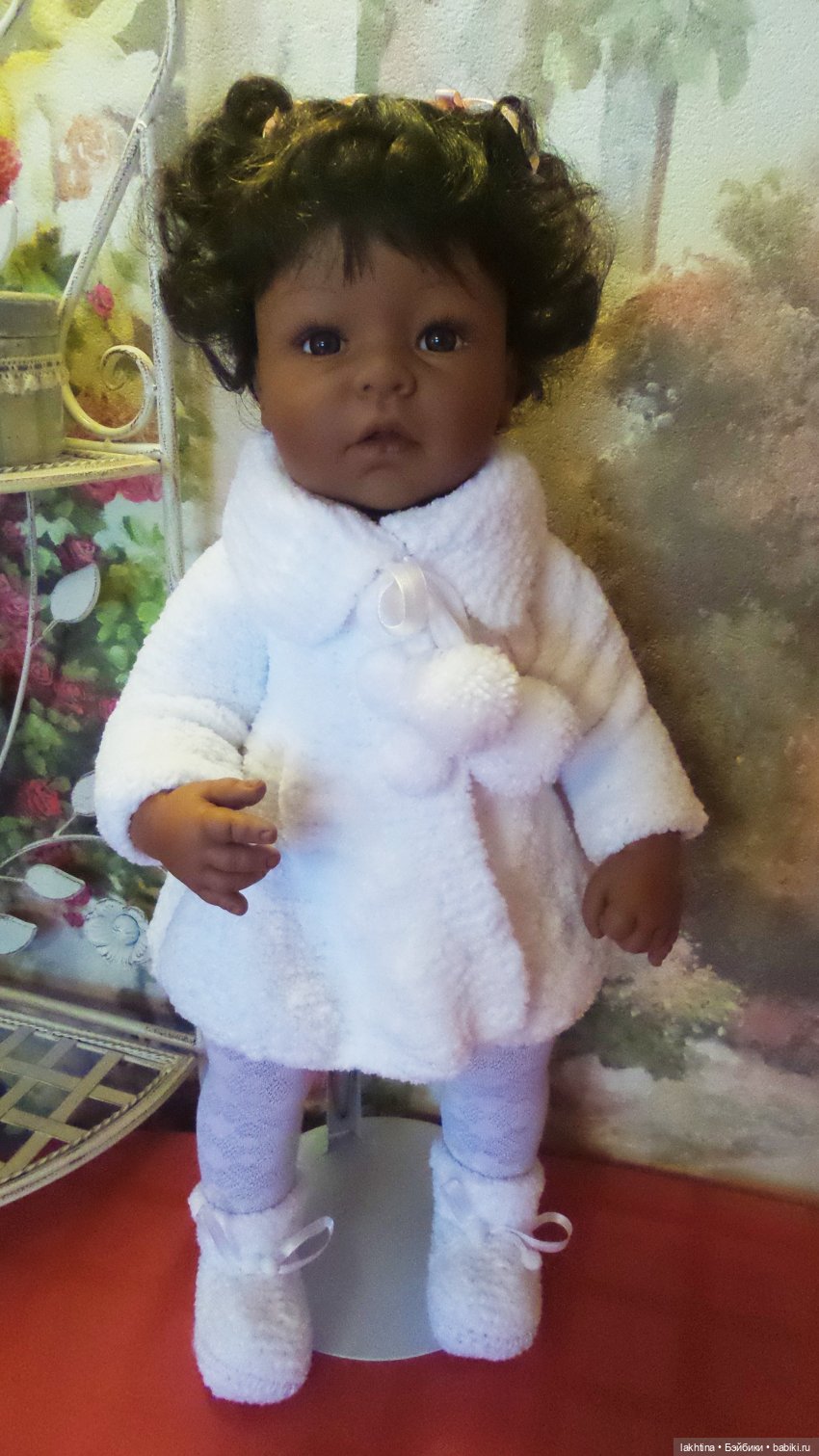 "Playing Mommy" by Lee Middleton