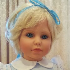 Любопытные носы или малышки Ли Миддлетон встречают новую подружку