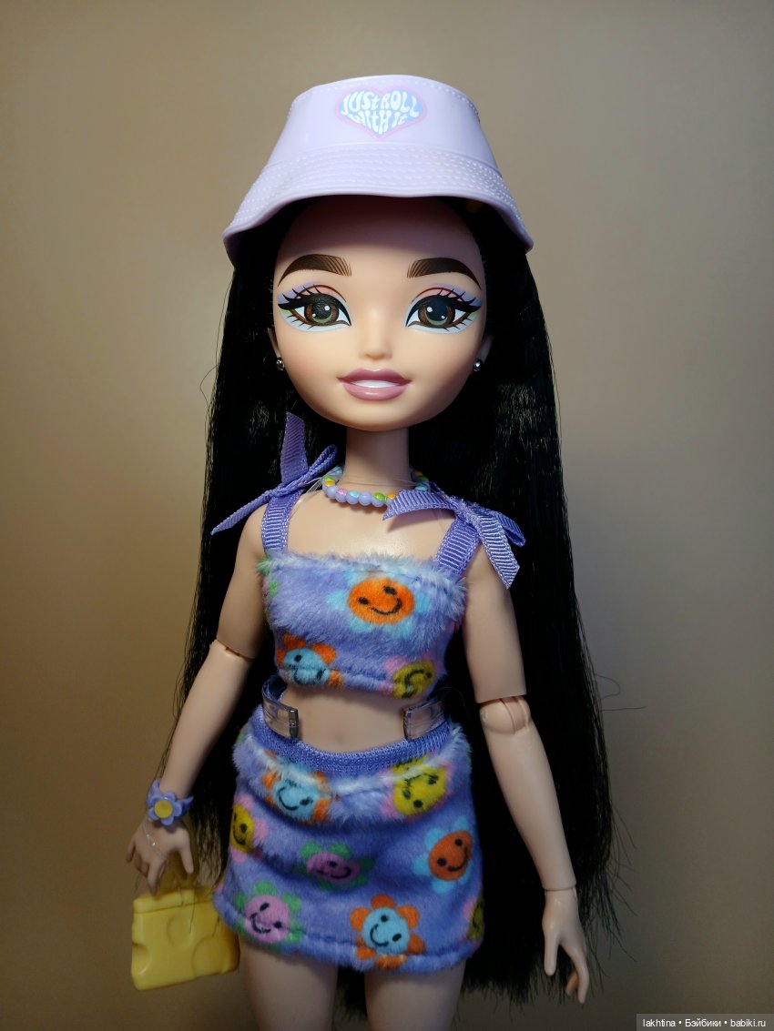 Обзор кукол Barbie dream besties. Часть первая Вечеринка на роликах