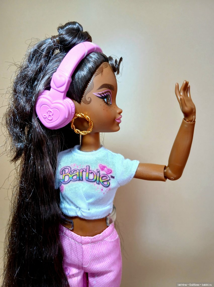 Обзор кукол Barbie dream besties. Часть первая Вечеринка на роликах