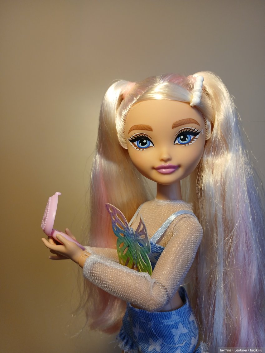 Обзор кукол Barbie dream besties. Часть первая Вечеринка на роликах