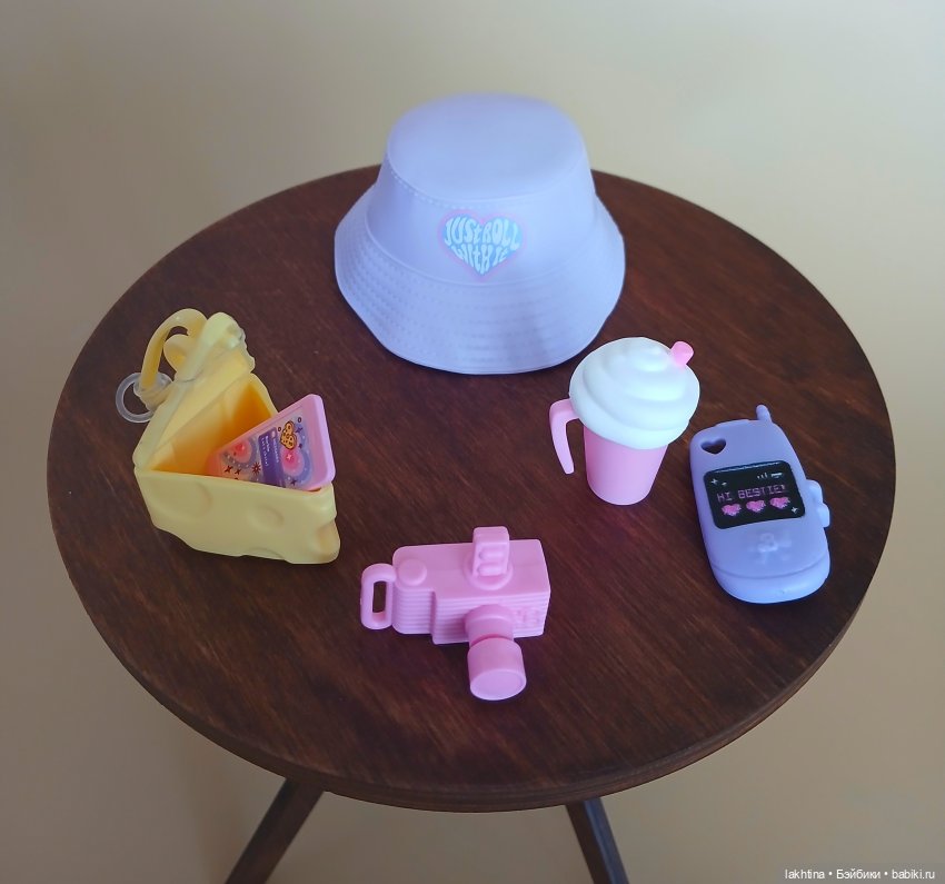 Обзор кукол Barbie dream besties. Часть первая Вечеринка на роликах