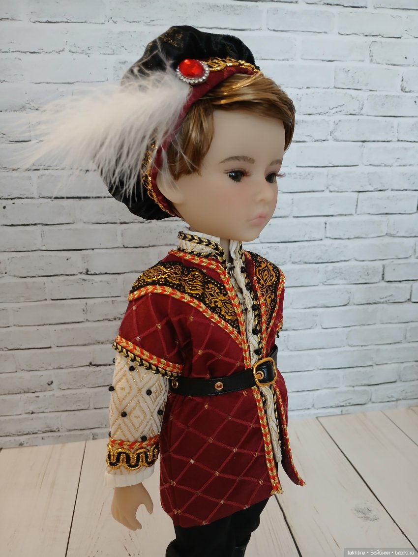 Высшее общество от Руби Ред