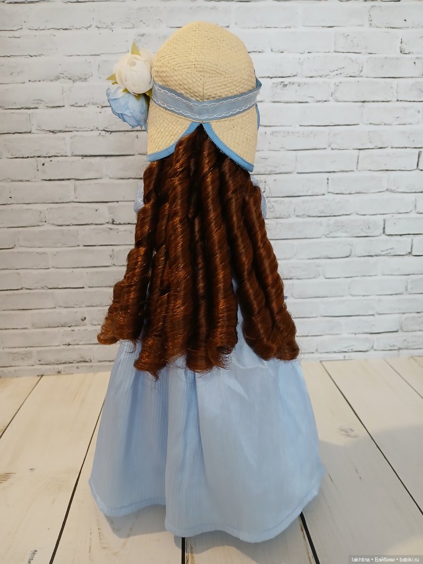 Высшее общество от Руби Ред