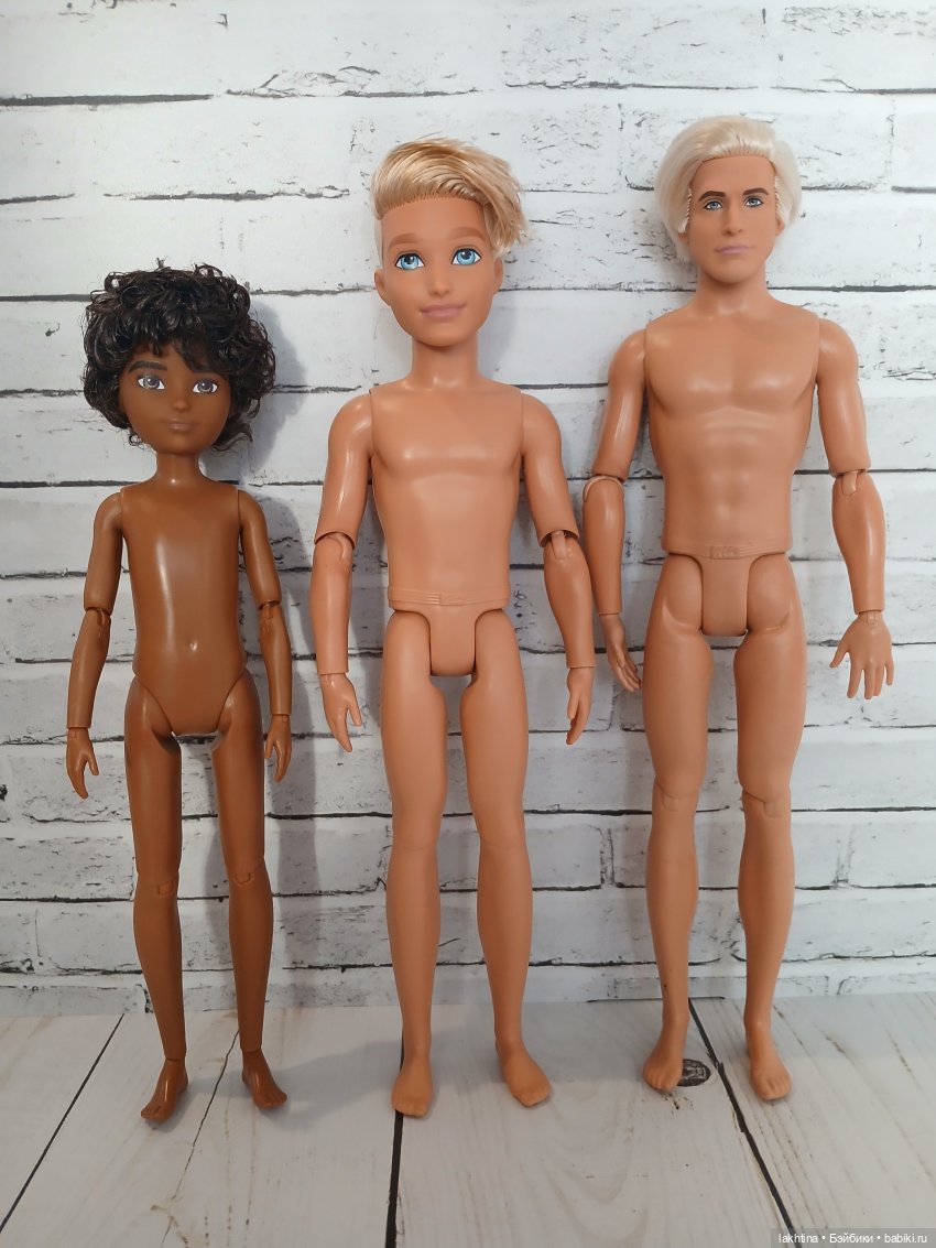 Кен из компании Barbie dream besties и две Рене (фото 10)
