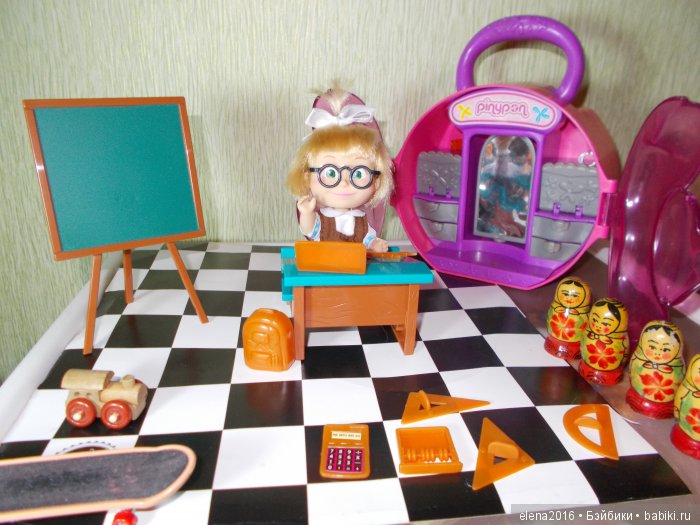 Машенька — Куклы Маша и Медведь (Simba): Маша в кармашке (фото 2)