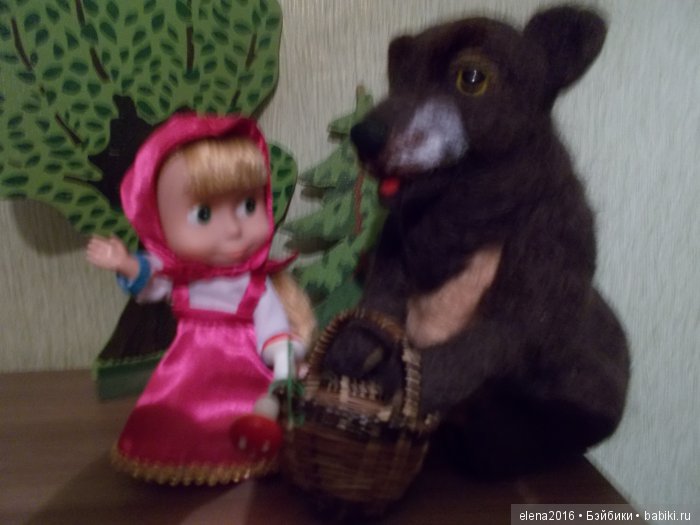 Очередная Машенька — Куклы Маша и Медведь (Simba): Маша в кармашке