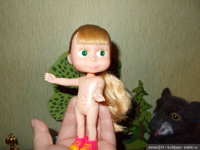 Очередная Машенька — Куклы Маша и Медведь (Simba): Маша в кармашке (фото 6)