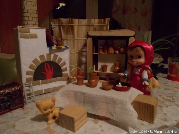 Такие разные Машки — Куклы Маша и Медведь (Simba): Маша в кармашке (фото 3)