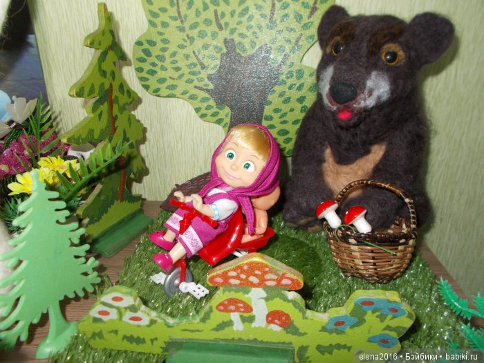 Такие разные Машки — Куклы Маша и Медведь (Simba): Маша в кармашке