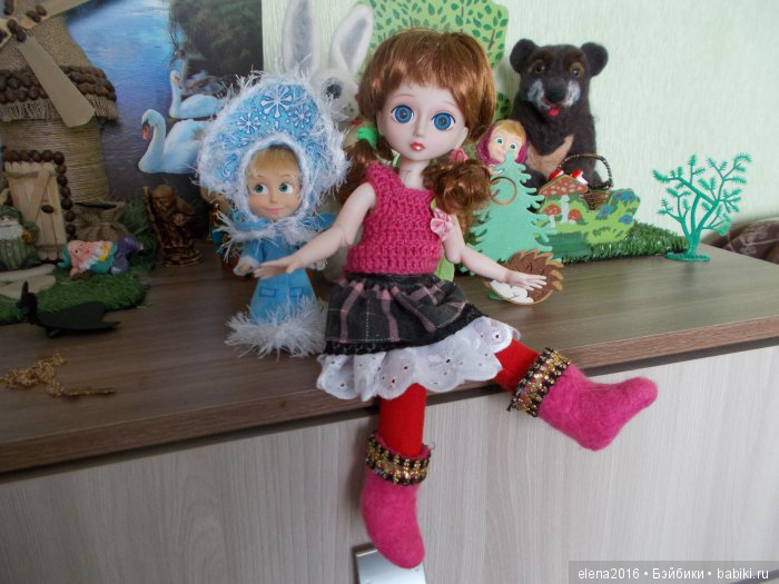 Такие разные Машки — Куклы Маша и Медведь (Simba): Маша в кармашке (фото 2)