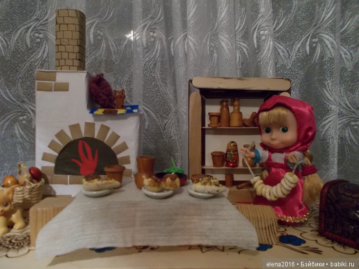 Снегурочка Машка — Куклы Маша и Медведь (Simba): Маша в кармашке