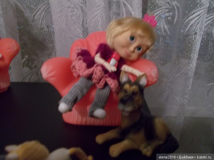 Машенька — Куклы Маша и Медведь (Simba): Маша в кармашке (фото 4)