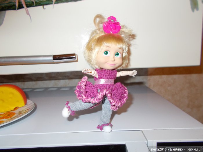 Егоза — Куклы Маша и Медведь (Simba): Маша в кармашке