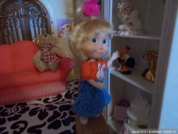 Выходной — Куклы Маша и Медведь (Simba): Маша в кармашке