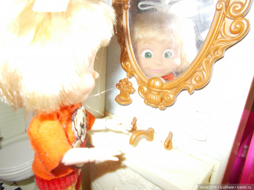 На волю рыбку выпускаем — Куклы Маша и Медведь (Simba): Маша в кармашке (фото 7)