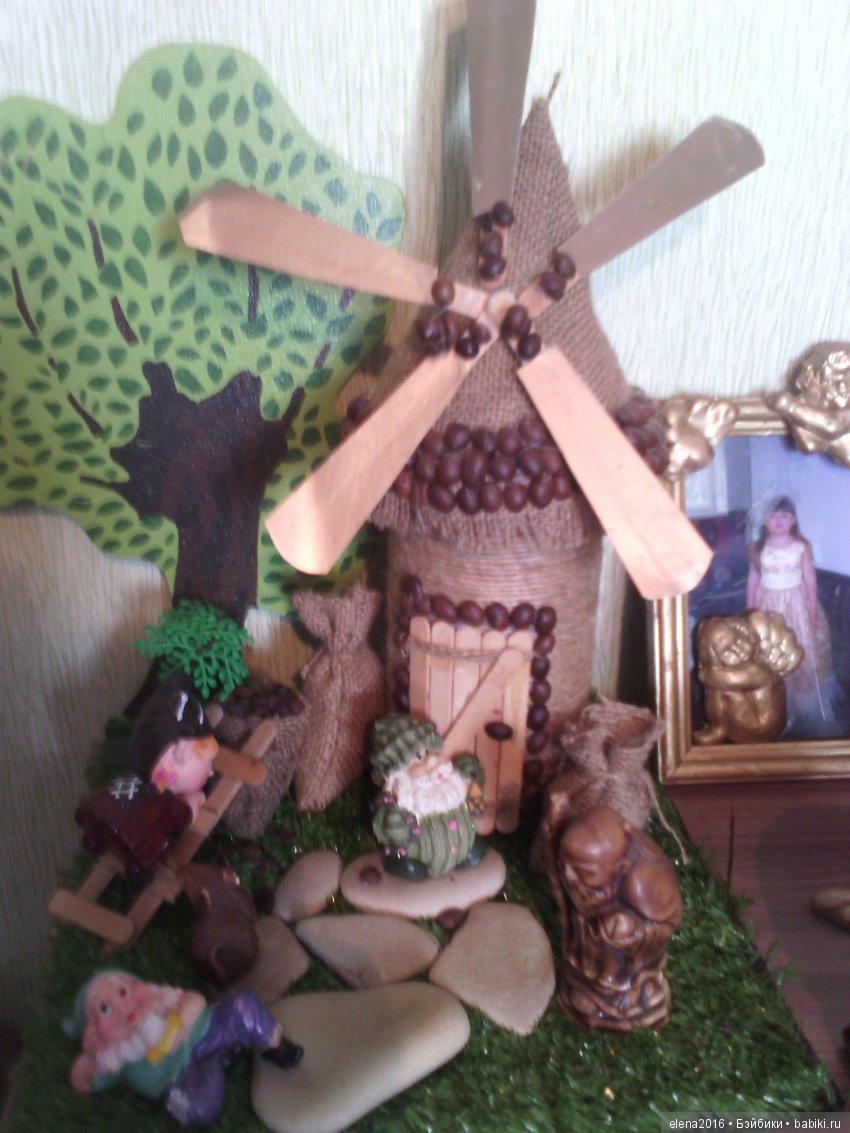 Лето в деревне — Куклы Маша и Медведь (Simba): Маша в кармашке