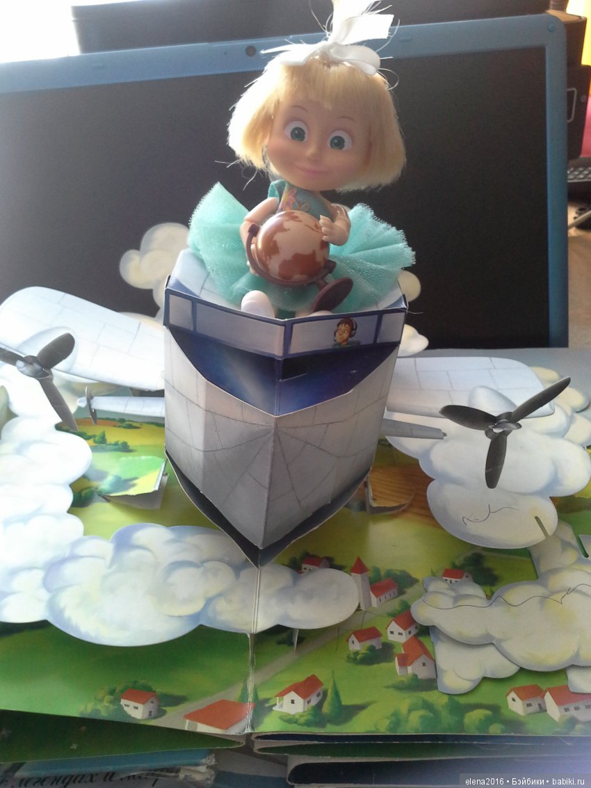 В страну приключений — Куклы Маша и Медведь (Simba): Маша в кармашке (фото 8)