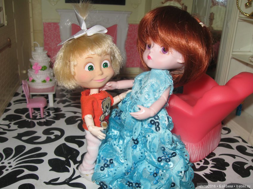 Машенька — Куклы Маша и Медведь (Simba): Маша в кармашке (фото 6)
