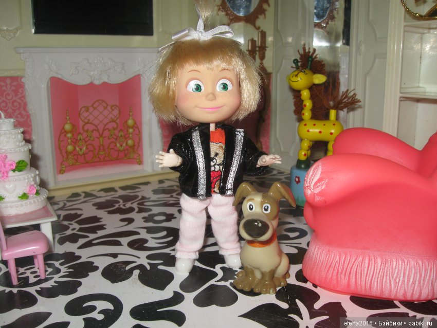 Машенька — Куклы Маша и Медведь (Simba): Маша в кармашке (фото 2)
