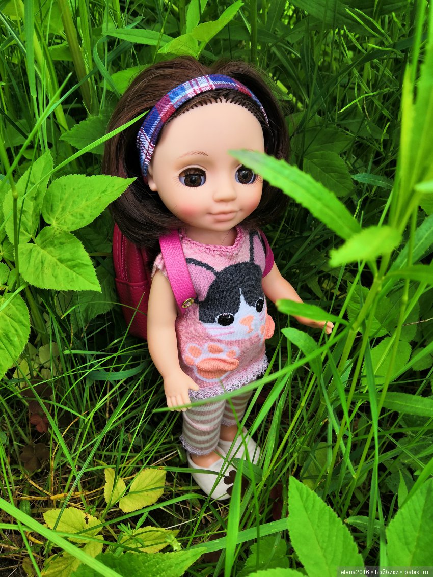 Ася на даче — Российские куклы Весна (фото 2)