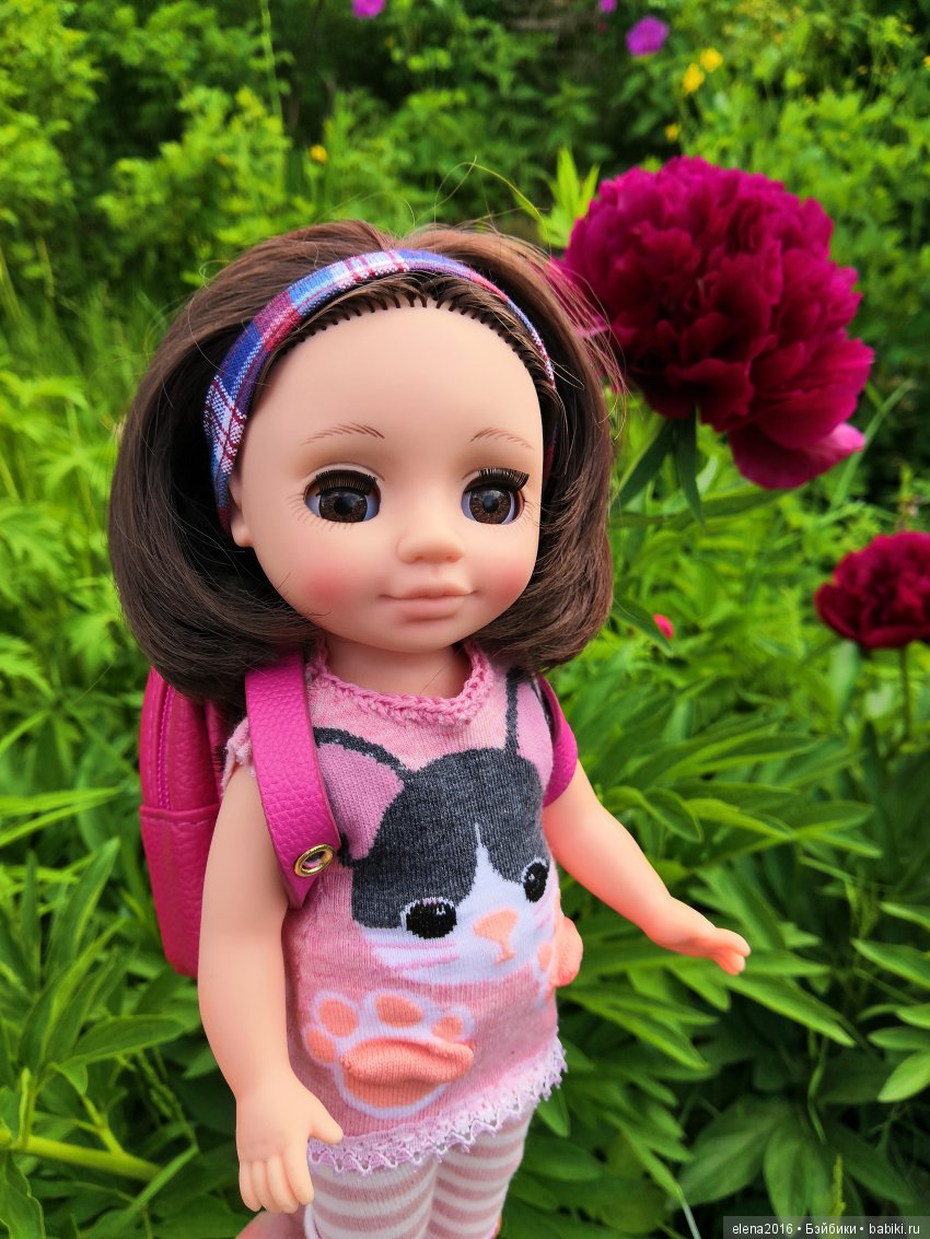 Ася на даче — Российские куклы Весна (фото 3)