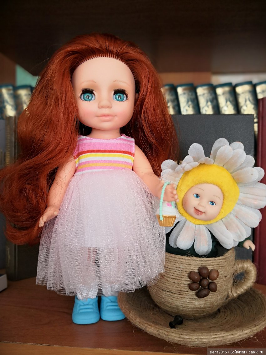 Ася в библиотеке — Российские куклы Весна