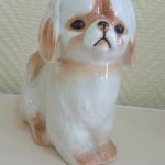 Фарфоровая статуэтка собака пекинес