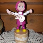 Игрушка из дерева ,Германия ,Маша