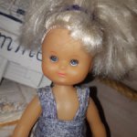 Куколка с веснушками