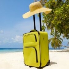 Топик для тех кто едет в отпуск с куклами, но не успел купить чемодан для них
