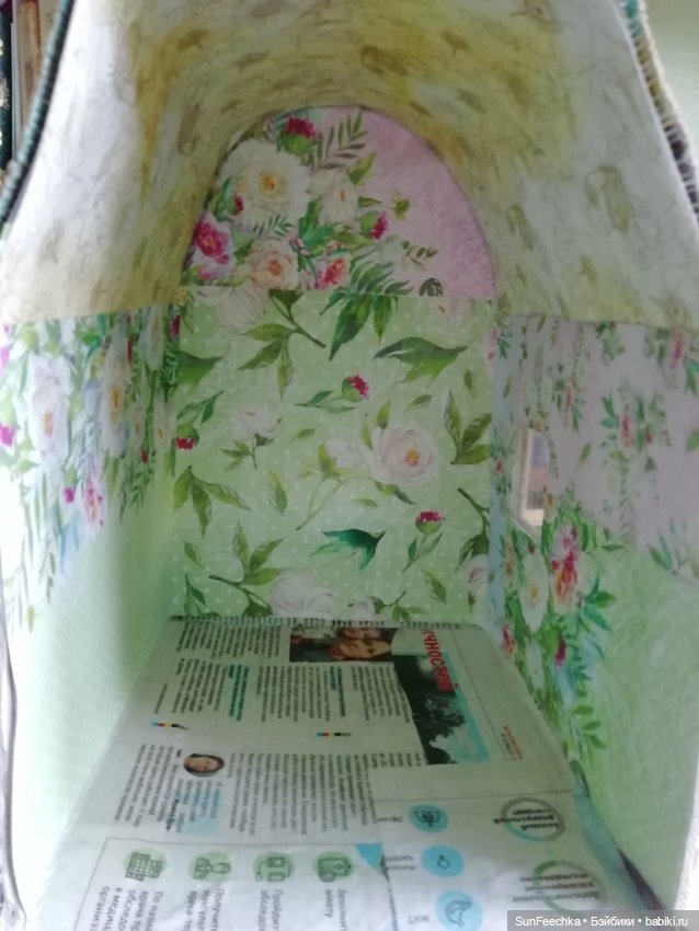 Кукольный дачный домик из коробок (фото 9)