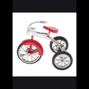 Выбираем трехколёсный велосипед для малышей не выше 13 см