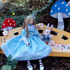 Коллекция "Алиса в стране чудес", подвижные куклы ручной работы и белый кролик