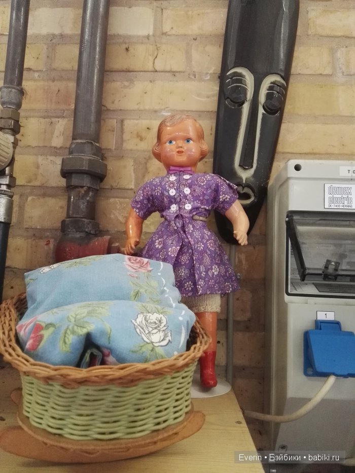 Экскурсия на блошинку — Редкие антикварные куклы и реплики: воск (фото 9)