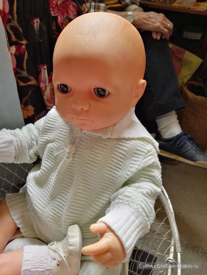 Экскурсия на блошинку — Редкие антикварные куклы и реплики: воск (фото 2)