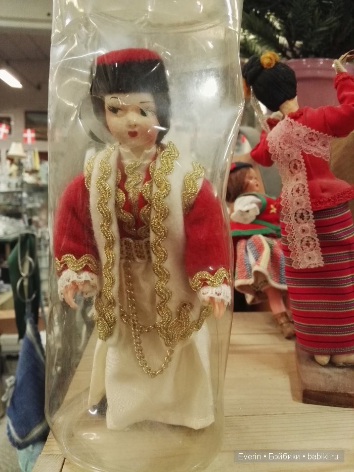 Экскурсия на блошинку. Часть 2