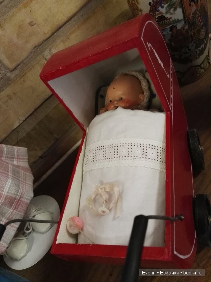 Экскурсия на блошинку — Редкие антикварные куклы и реплики: воск (фото 7)