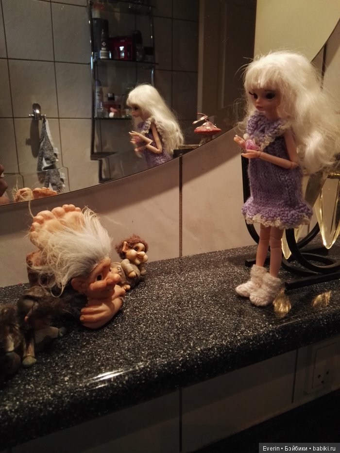 Дальние родственники. Шарнирные куклы