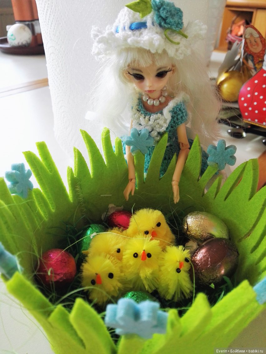 С Праздником Светлой Пасхи, или как Иви платьем хвастается (фото 7)