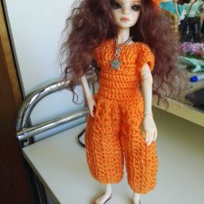 Знакомьтесь, Юлька