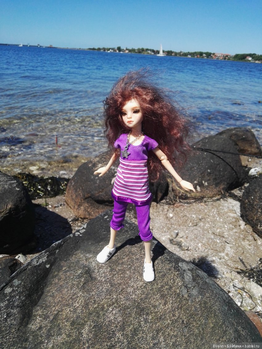 Кукла БЖД Юлька и море — Куклы Milim Studio (Милим): российские БЖД (фото 5)