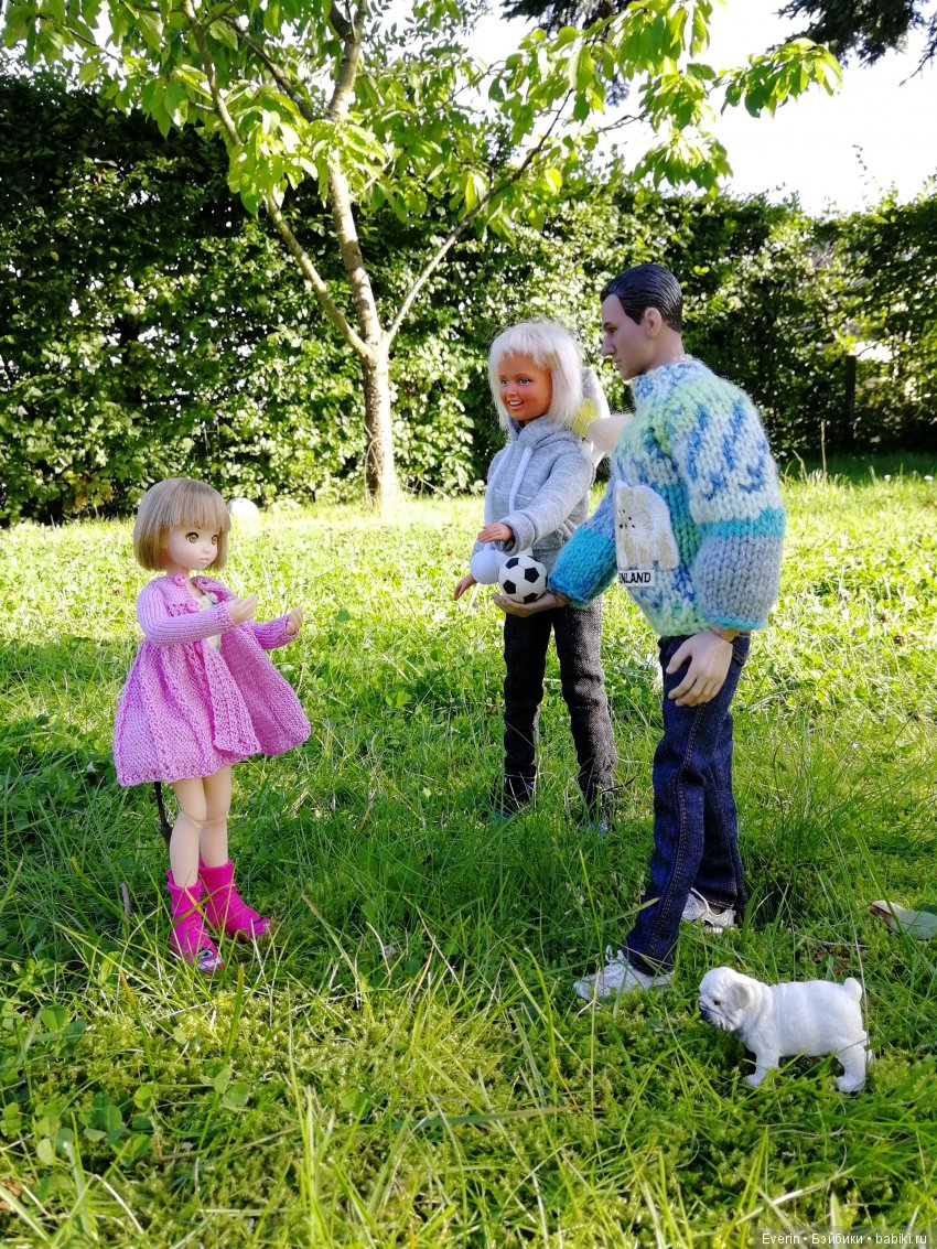 Отец, дочь и тетушка — Коллекционные куклы разных авторов (Разное): редкие бренды (фото 7)