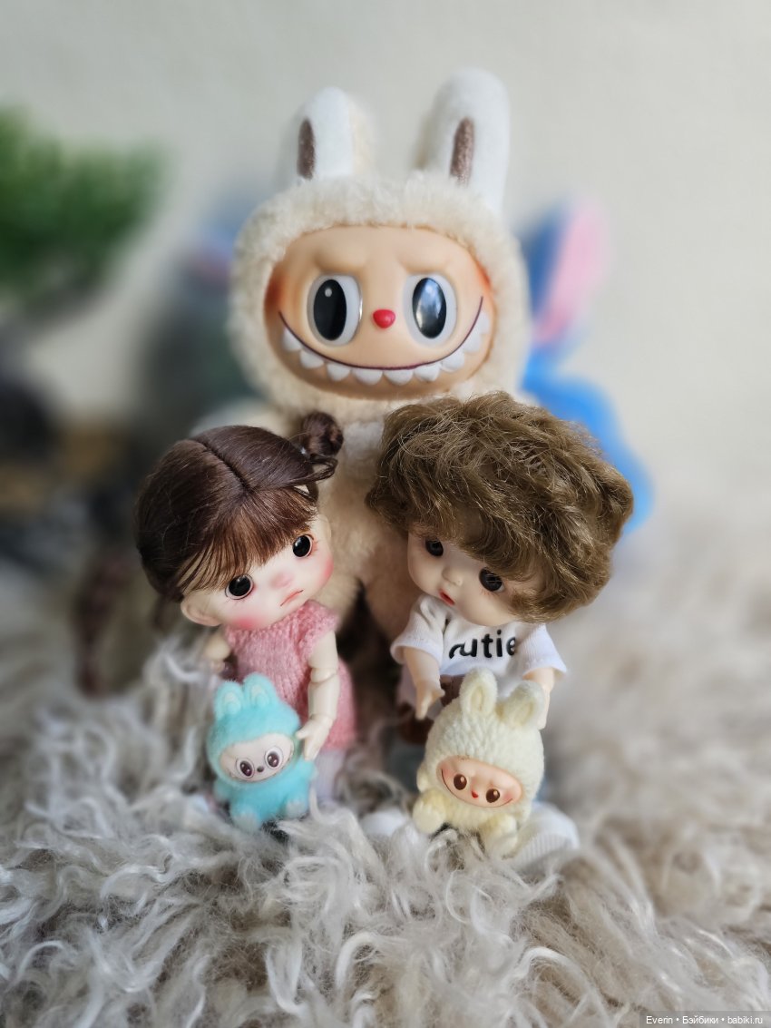 А у мамы Лабубу куда побольше будет