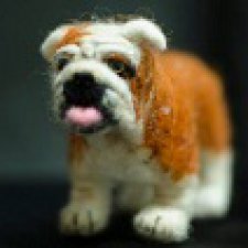 Бульдог с загадочным именем. Игрушки сухим валянием